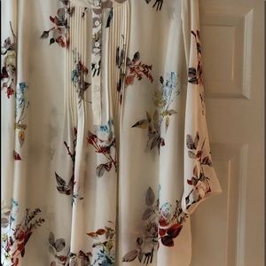 Women’s 2x blouse, great condition